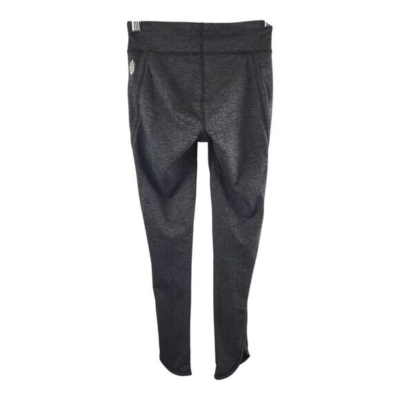 NEW Free People Movement Medium Gray Black Cropped Leggings Cutouts Athleisure - Picture 6 of 13